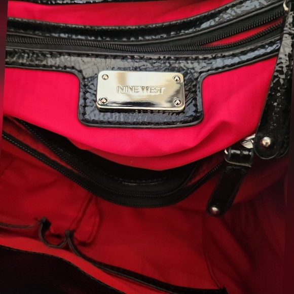 NINE WEST CHEETAH PRINT WITH BLACK PATENT LEATHER TOTE BAG - Picture 7 of 7